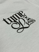 TYMELESS "SCRIPT" TEE